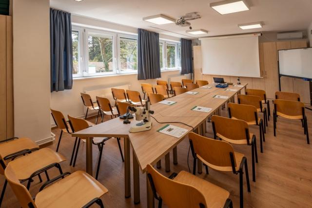 Tettye Oktatási Központ